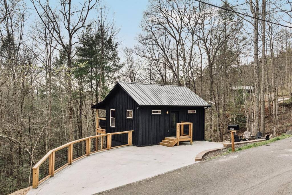 Honeymoon Couples Cabin Secluded, Hot Tub, Views Sevierville Eksteriør billede