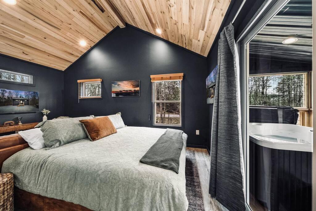 Honeymoon Couples Cabin Secluded, Hot Tub, Views Sevierville Eksteriør billede